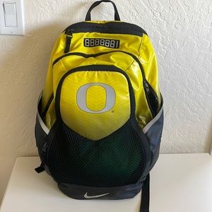 2017 Player Issued Oregon Ducks backpack, SUPER RARE. Barely used. Team issued